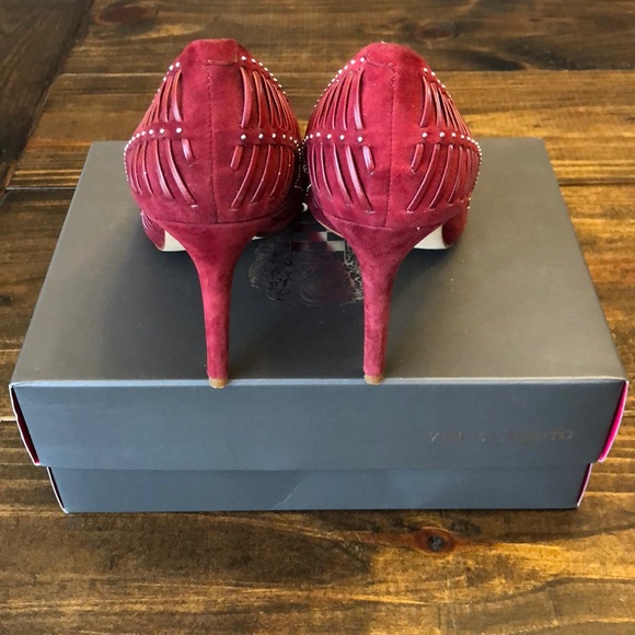 Vince Camuto red suede studded pumps - Picture 6 of 8
